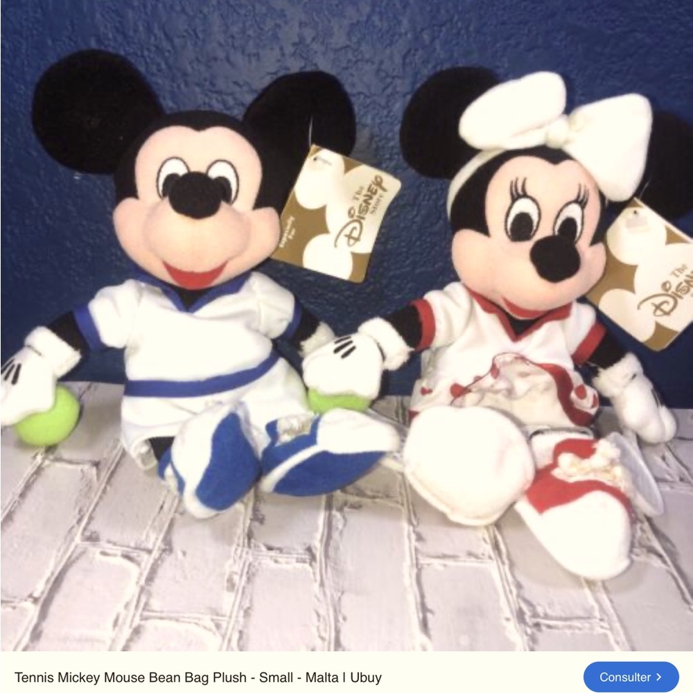Mickey and Minnie tennis player new with tag original